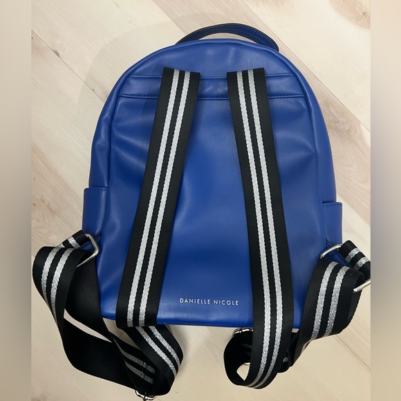 🧙♀️ Harry Potter Ravenclaw Mini Backpack | Danielle Nicole | Blue - Picture 6 of 11
